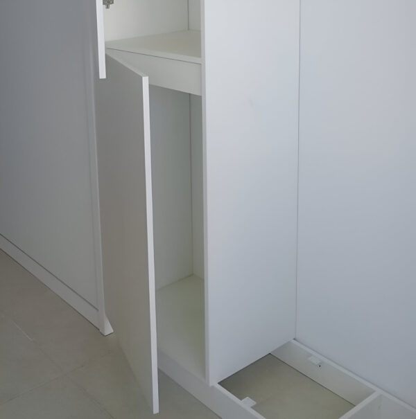 Tapacanto Filo Pvc Blanco 22 Mm Preencolado X50m - Imagen 2
