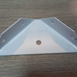 ESCUADRA TRIANGULAR CON ALAS BLANCA