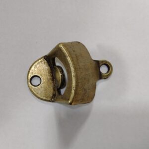 DESTAPADOR DE PARED DORADO COBRE VIEJO.